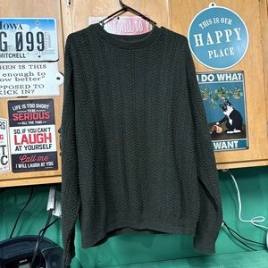 Men's Forest Green Cable Knit Crewneck Sweater